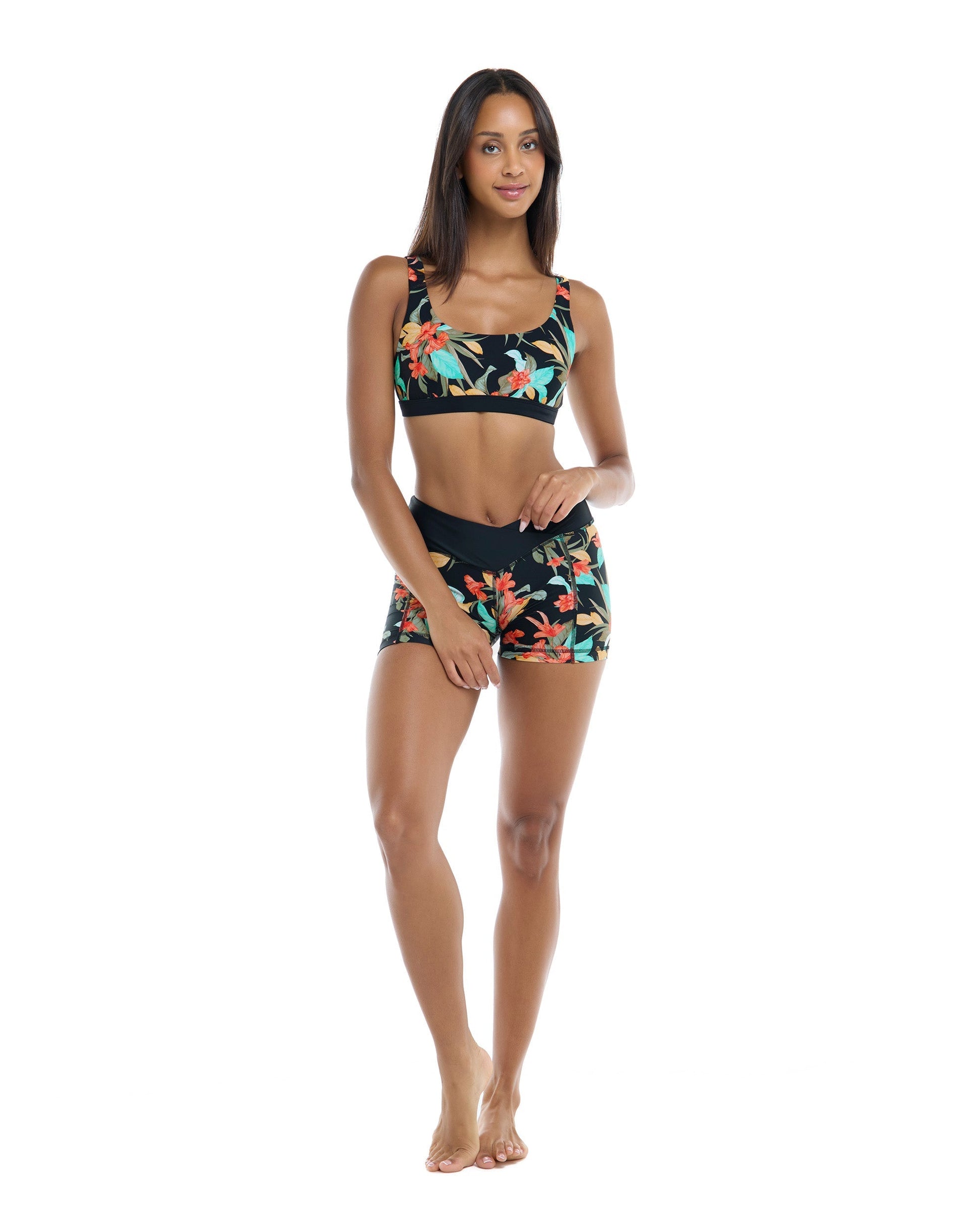 Hamoa Star Cross-Over Sports Bra - Black